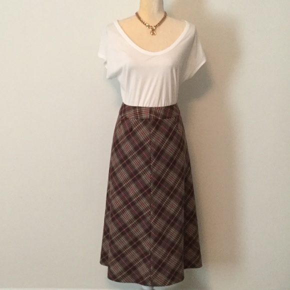 Pendleton Dresses & Skirts - Pendleton 💯% Wool Plaid Skirt Size 10